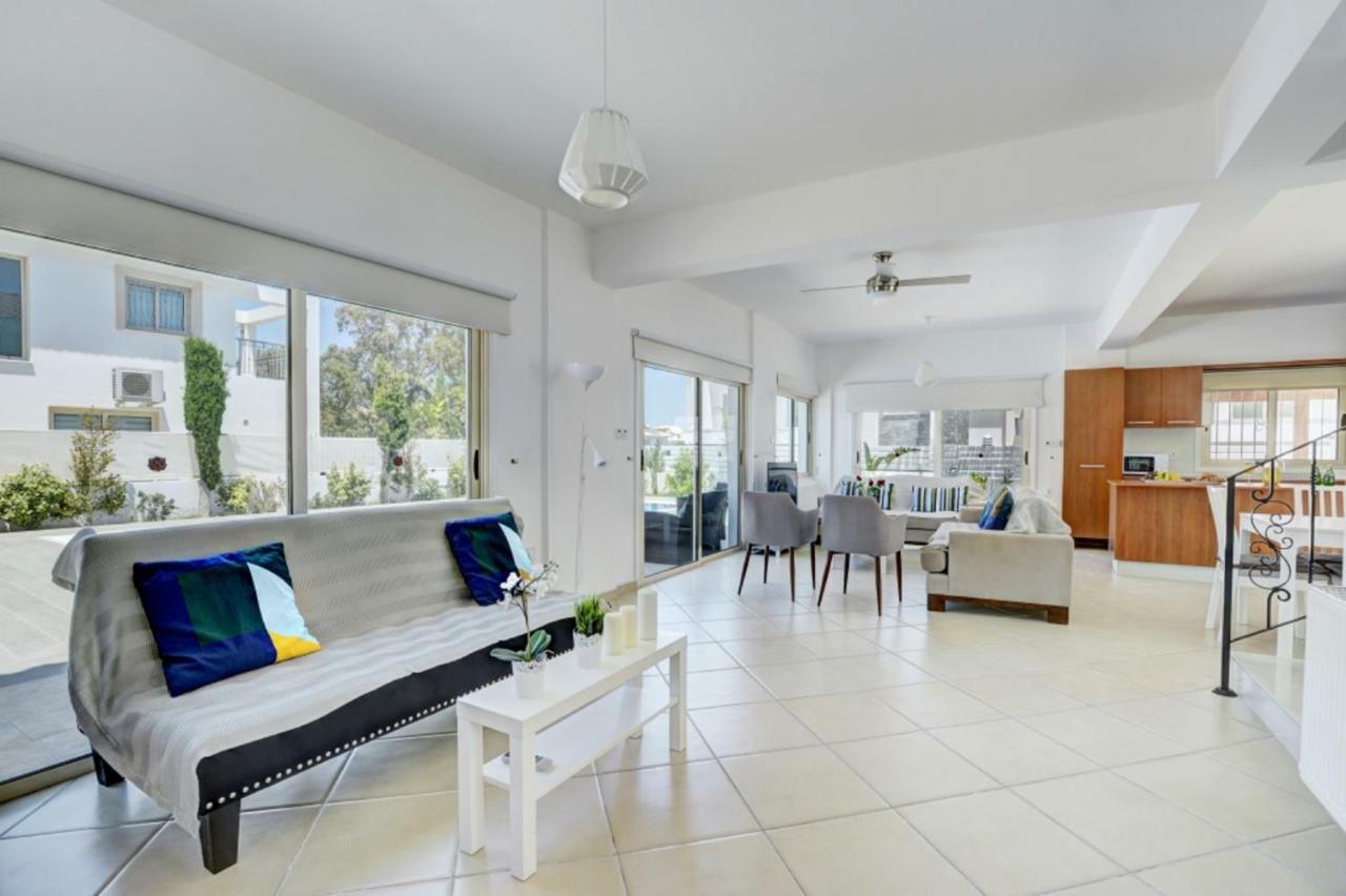 Blue Sea Villa Protaras Ngoại thất bức ảnh