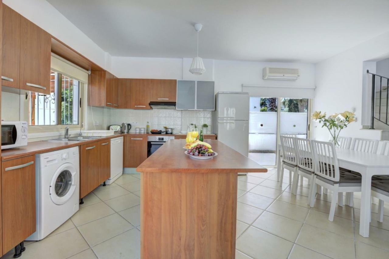 Blue Sea Villa Protaras Ngoại thất bức ảnh